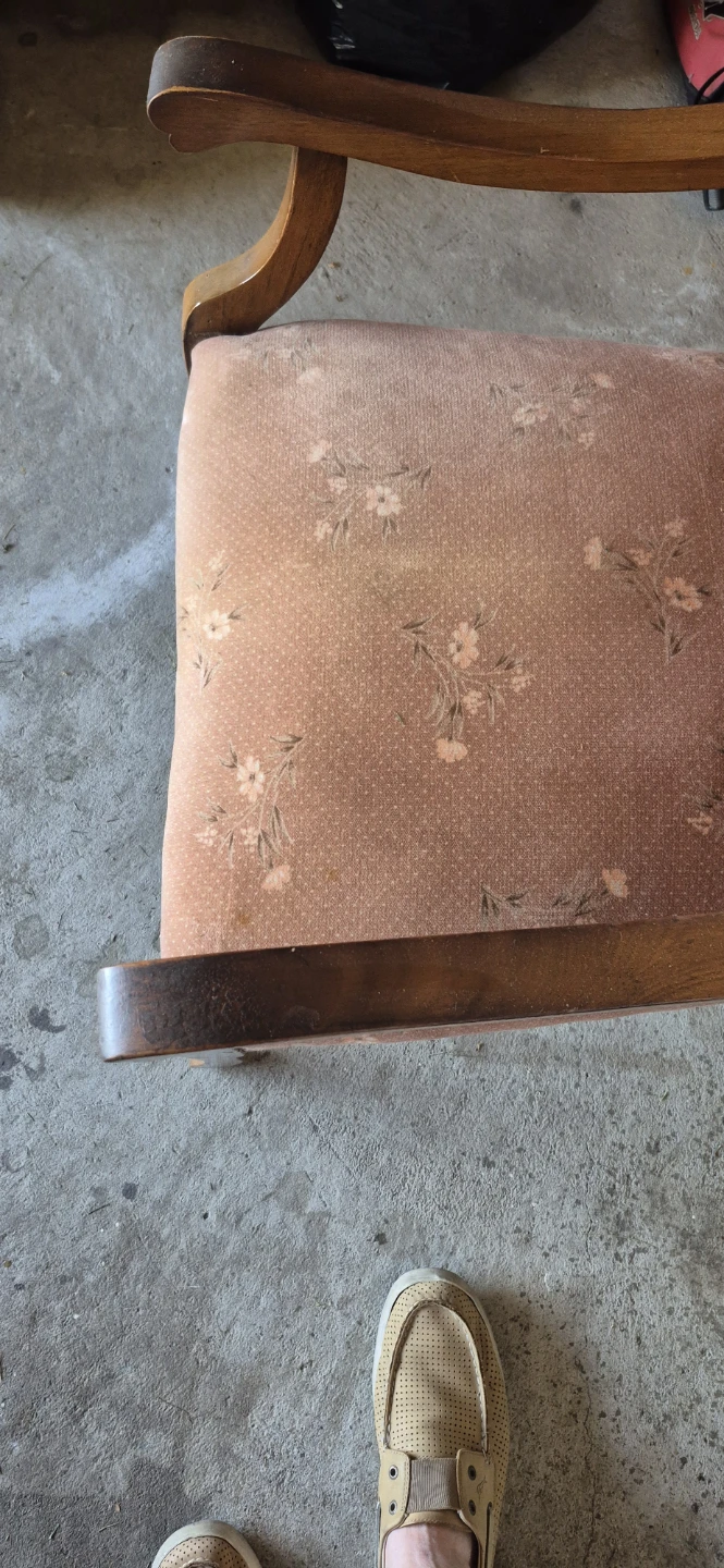 Antique Accent Chair - photo 4