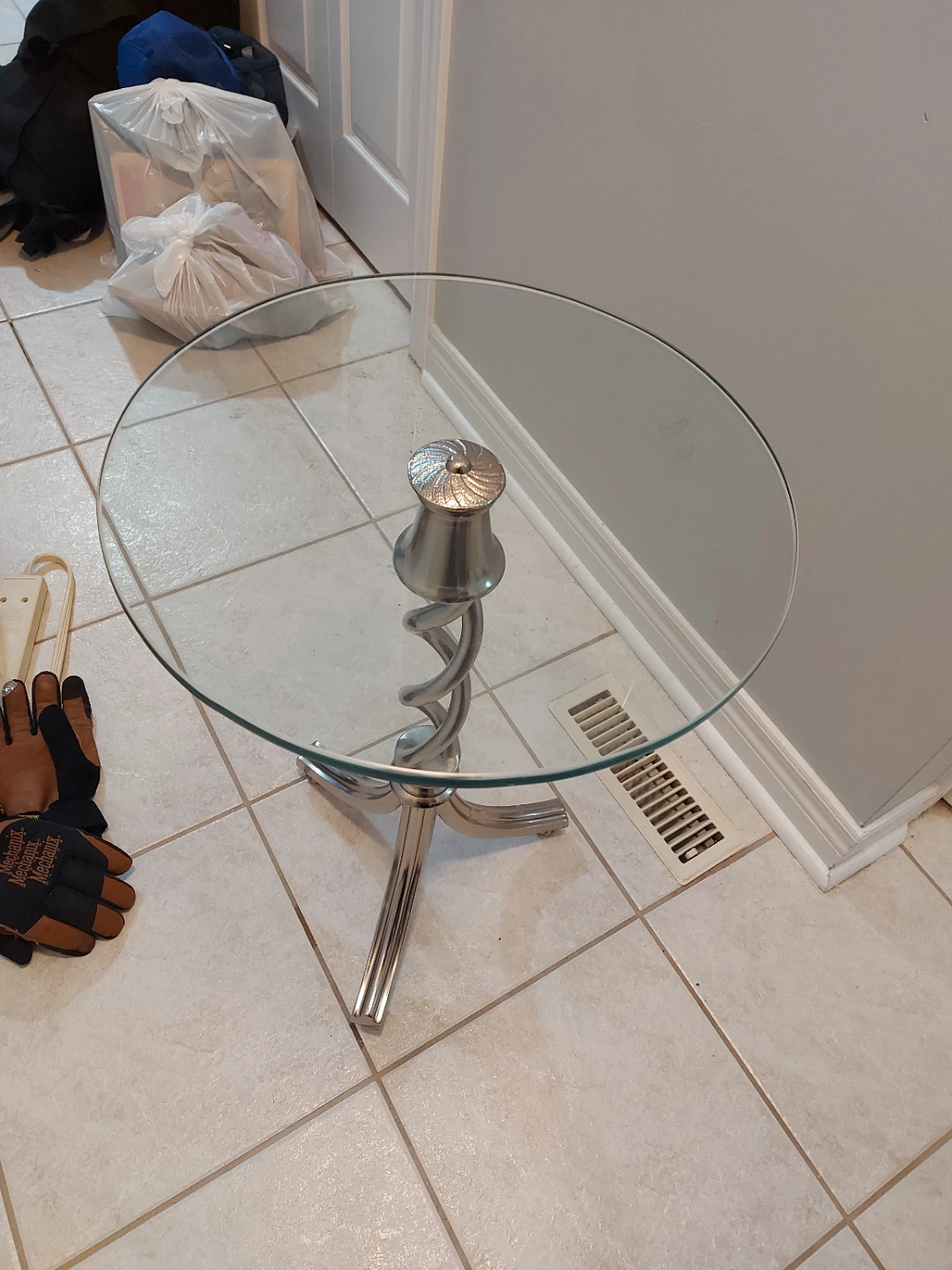 Glass top accent table.