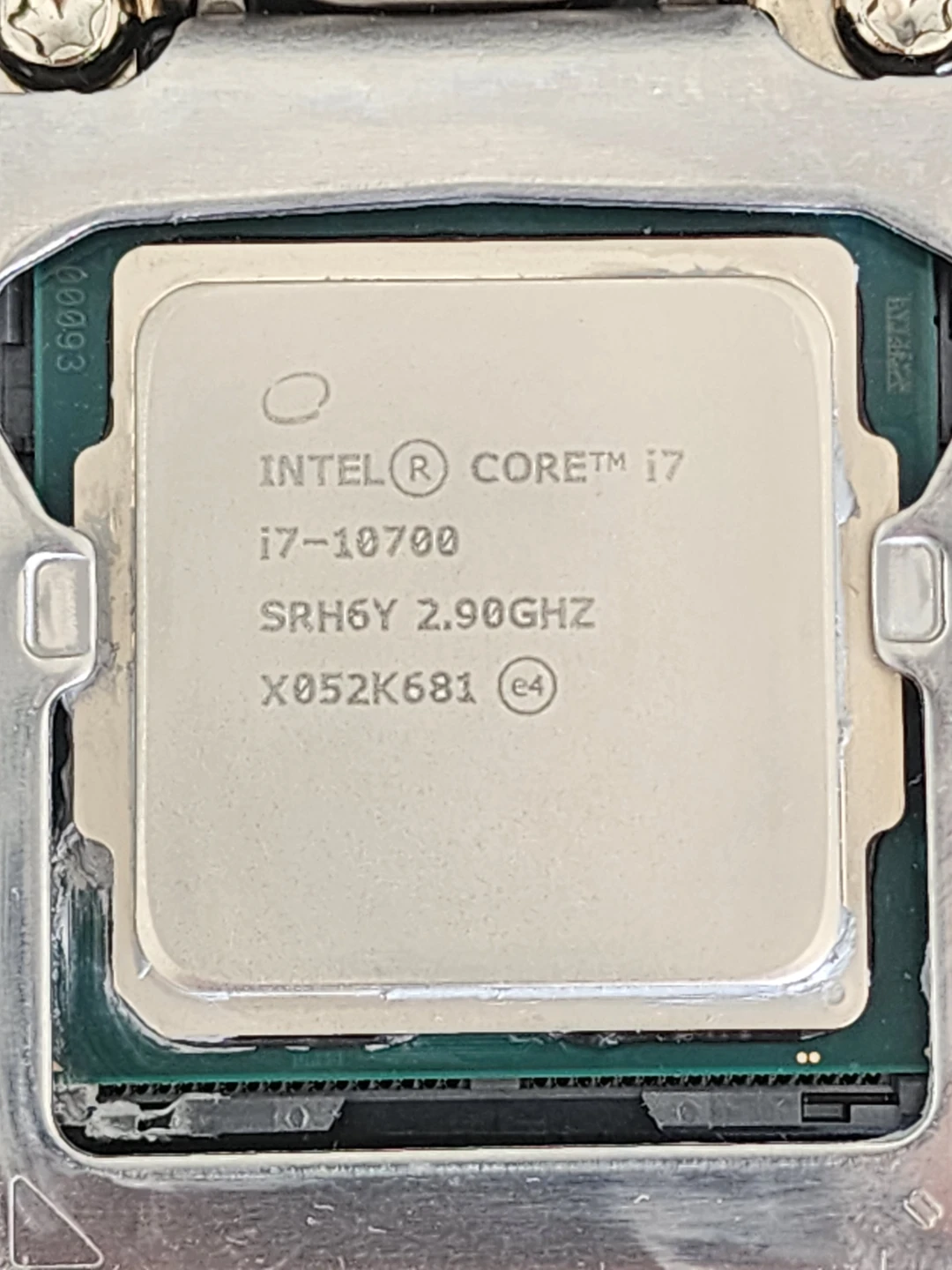 Intel Core i7-10700 + ASUS ROG STRIX Z490-G GAMING Motherboard - photo 2
