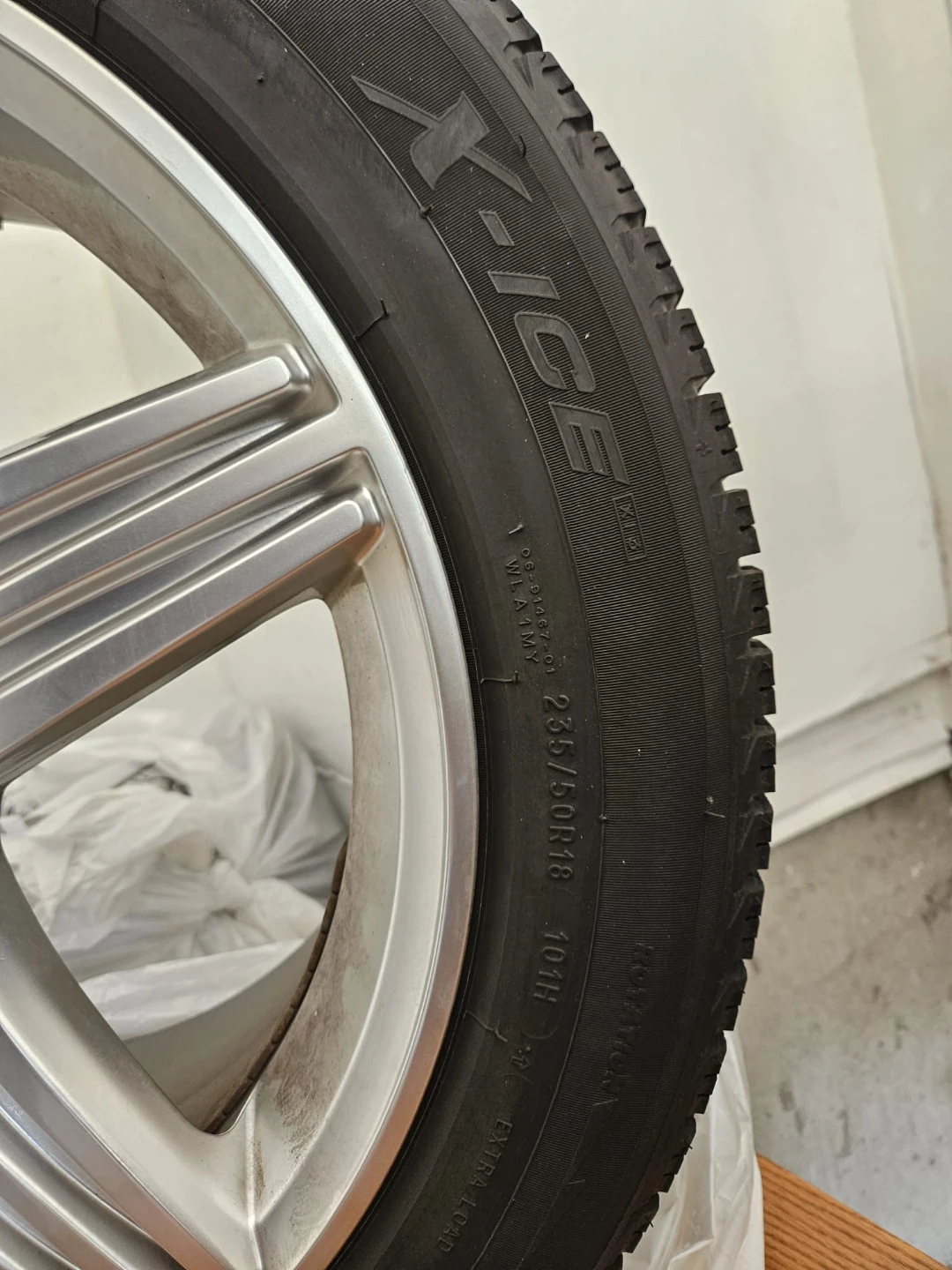 Michelin X-Ice Snow Tires on Alloy Rims - photo 2