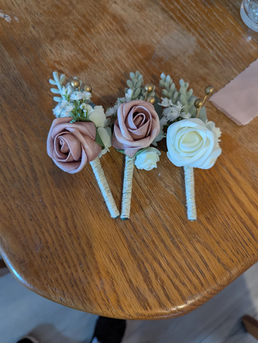 Wedding Flower Bouquets and Boutonnieres Set