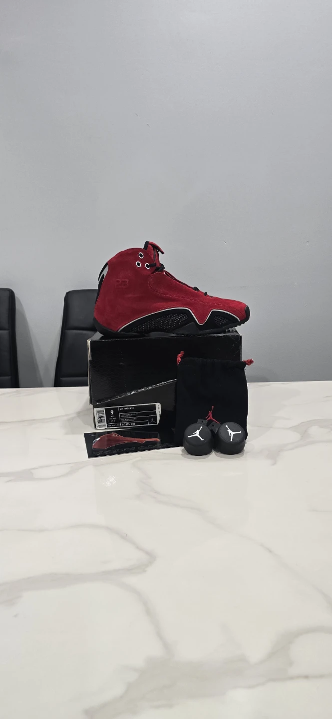 Air Jordan 21 toro red suede size 9