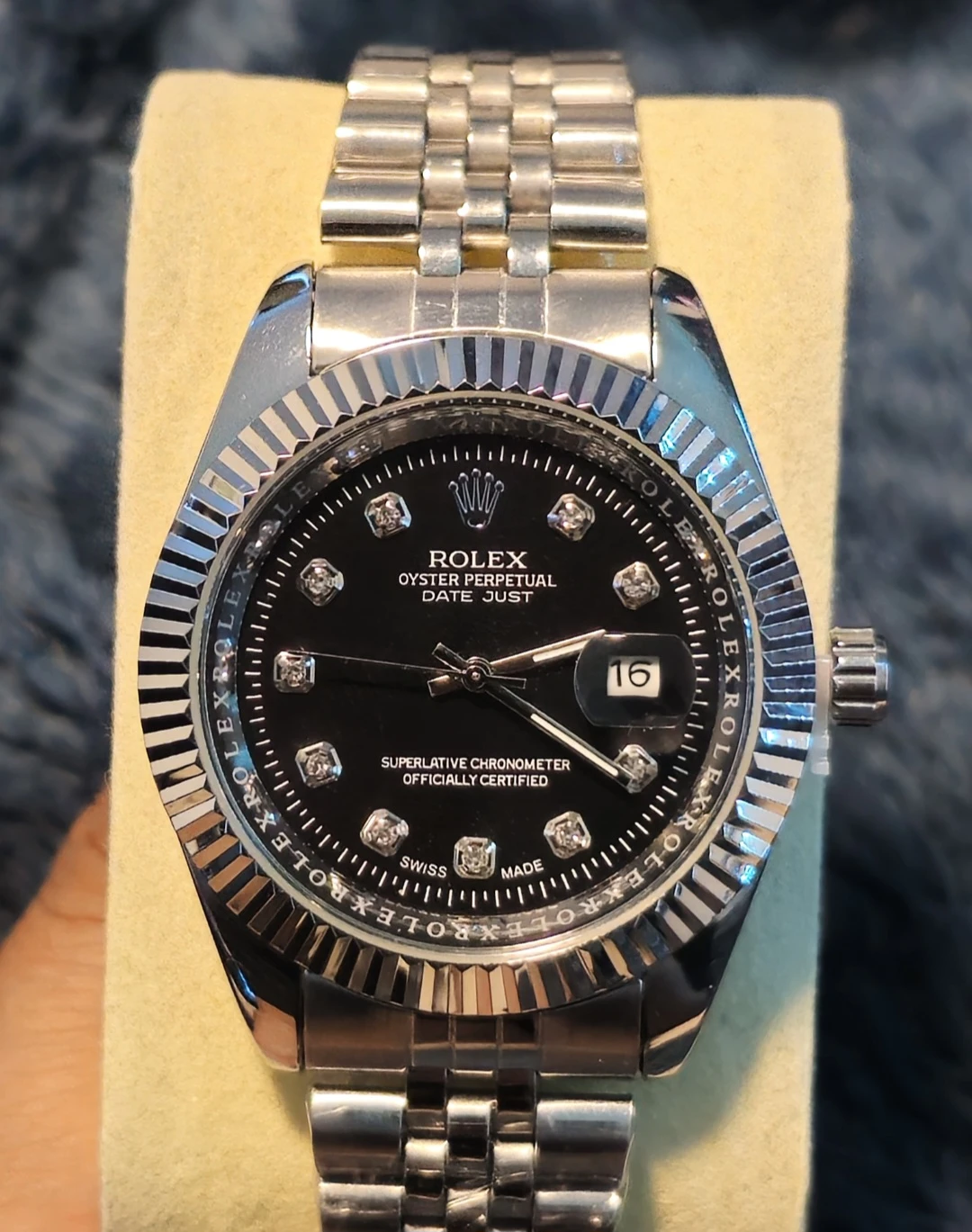 Luxury Quartz Watches - photo 2