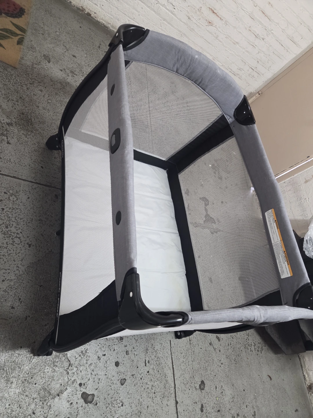 Travel bassinet - photo 5