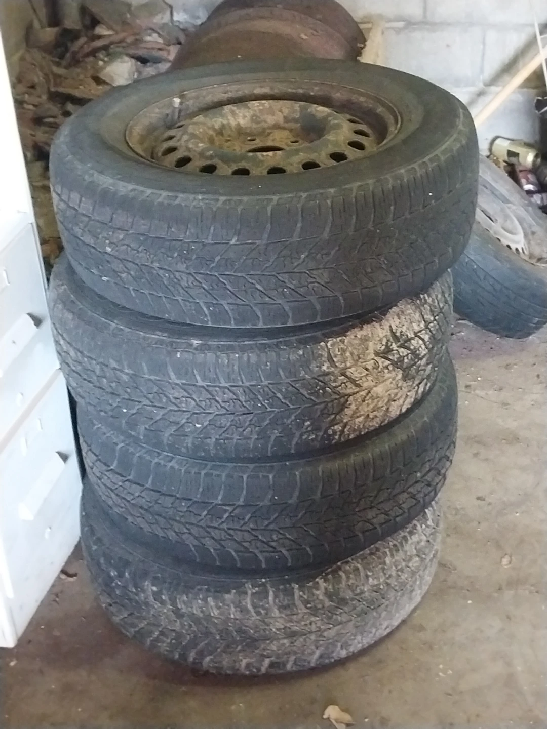 Winter Tires 225/65R16 Dodge Grand Caravan