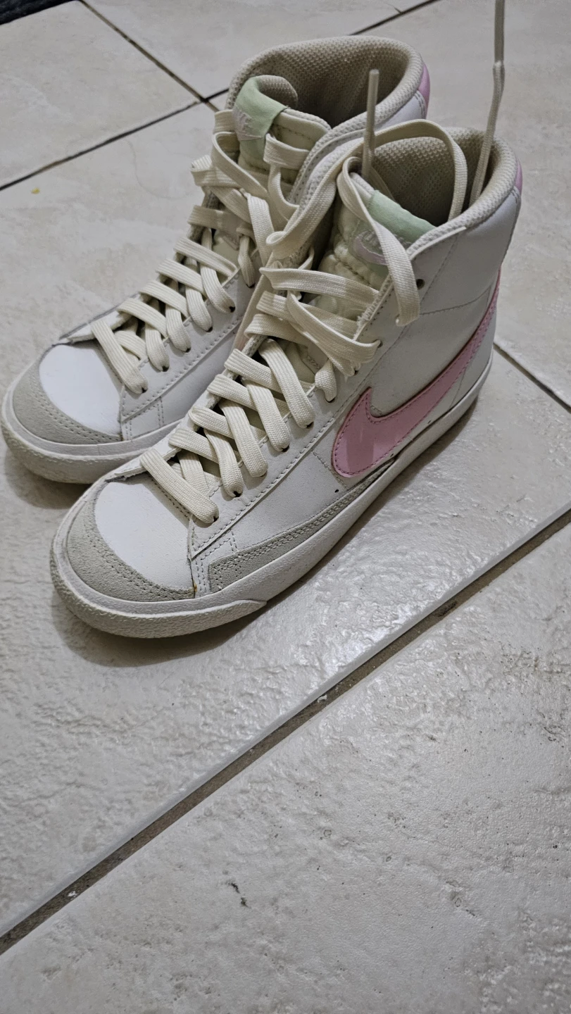 Nike Blazer Mid '77 Shoes - Size 3Y - photo 2