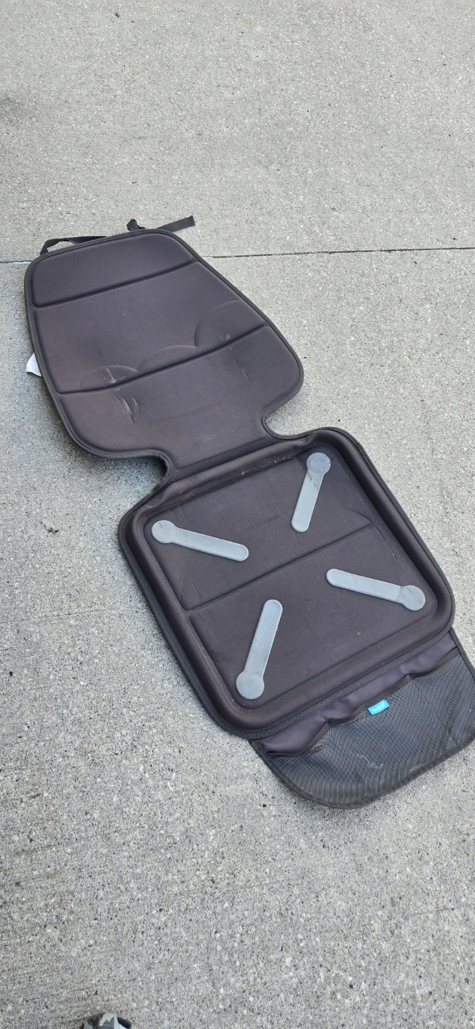 Safety 1st Car Seat - photo 2