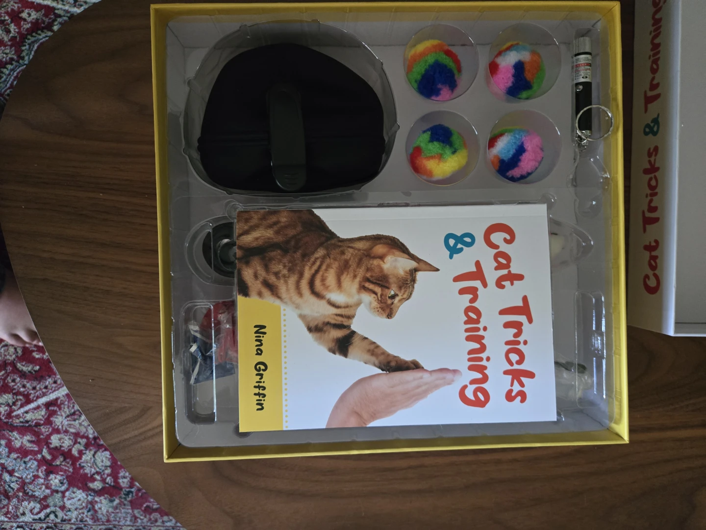 Cat Tricks & Training Book and Kit - photo 2