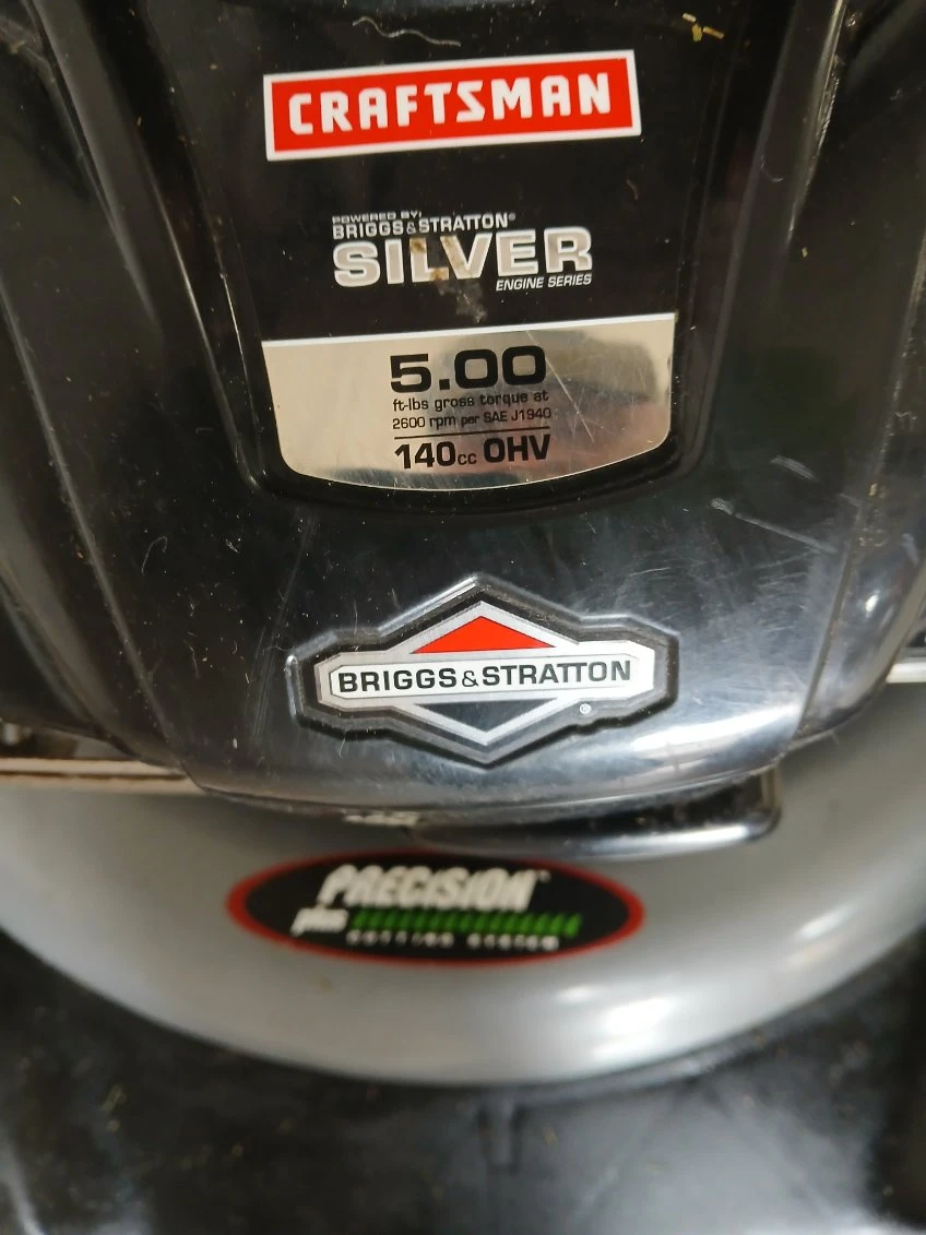 Lawnmower working like new - photo 2