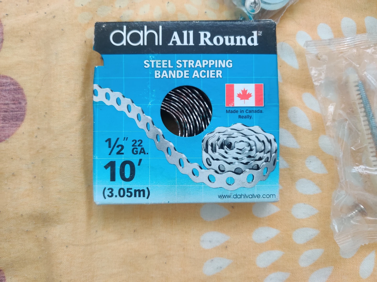 Screws, nuts, steel strapping bande acier, etc - photo 3