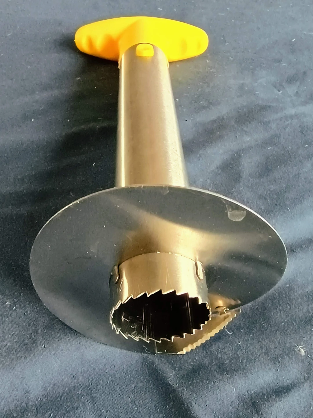 ⚽  Pineapple Corer Slicer Tool