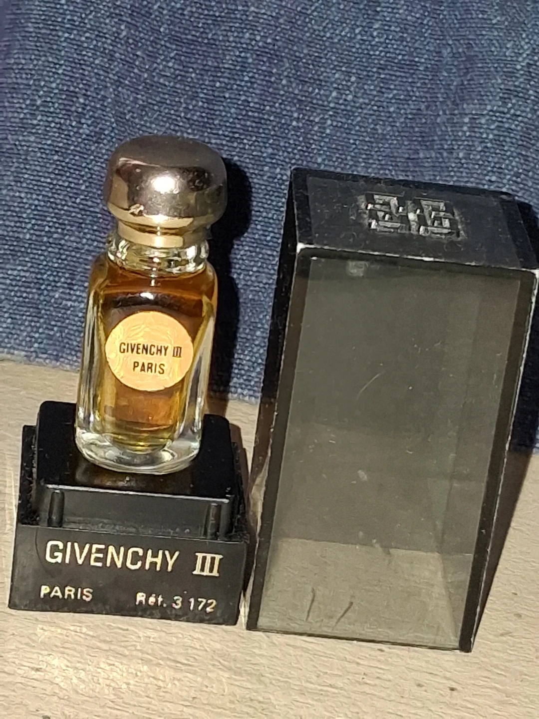 Givenchy III Eau de Parfum Miniature Bottle
