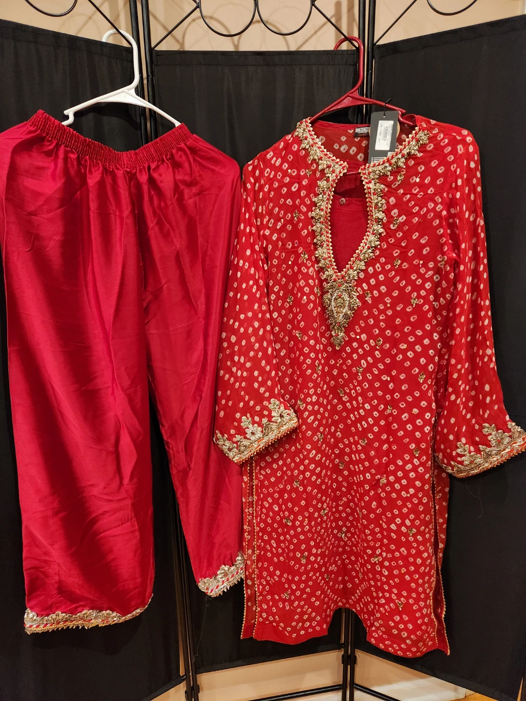 Red Embellished Kurti and Pants Set - photo 3