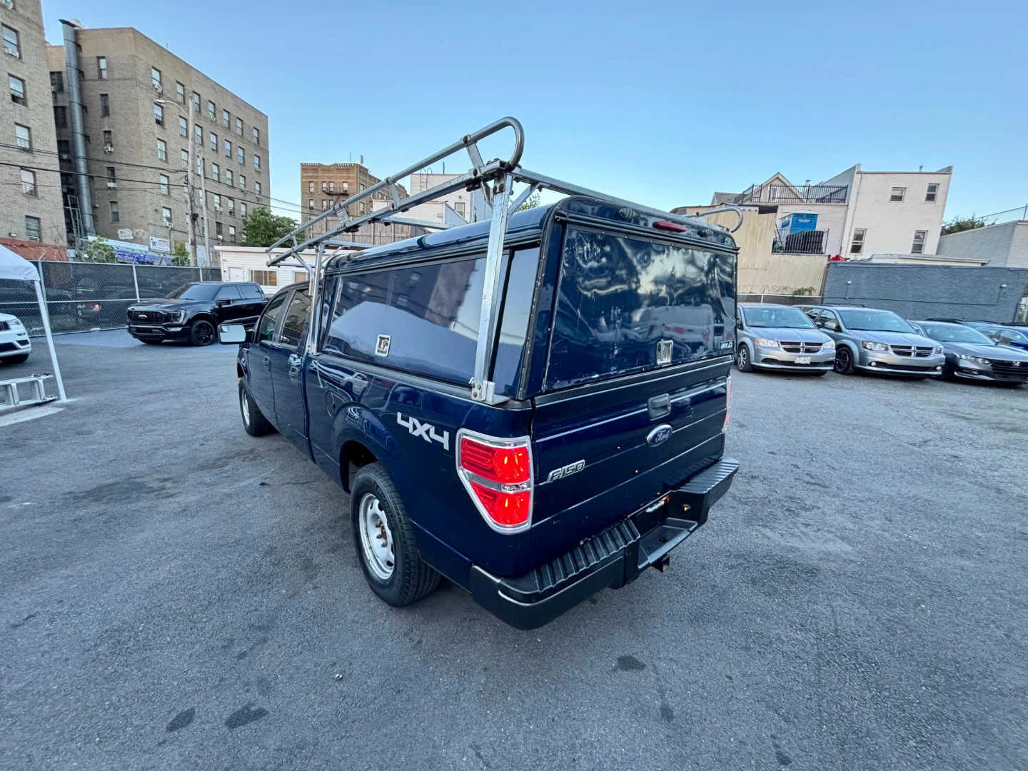 2011 Ford F-150 XL CREWCAB - photo 2