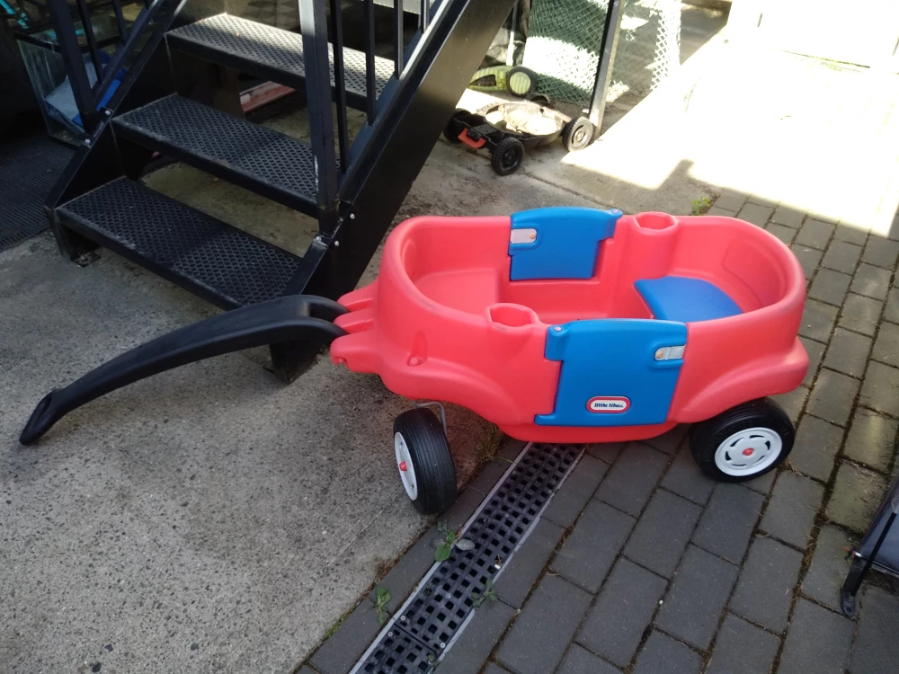 Little Tikes Cozy Coupe Wagon