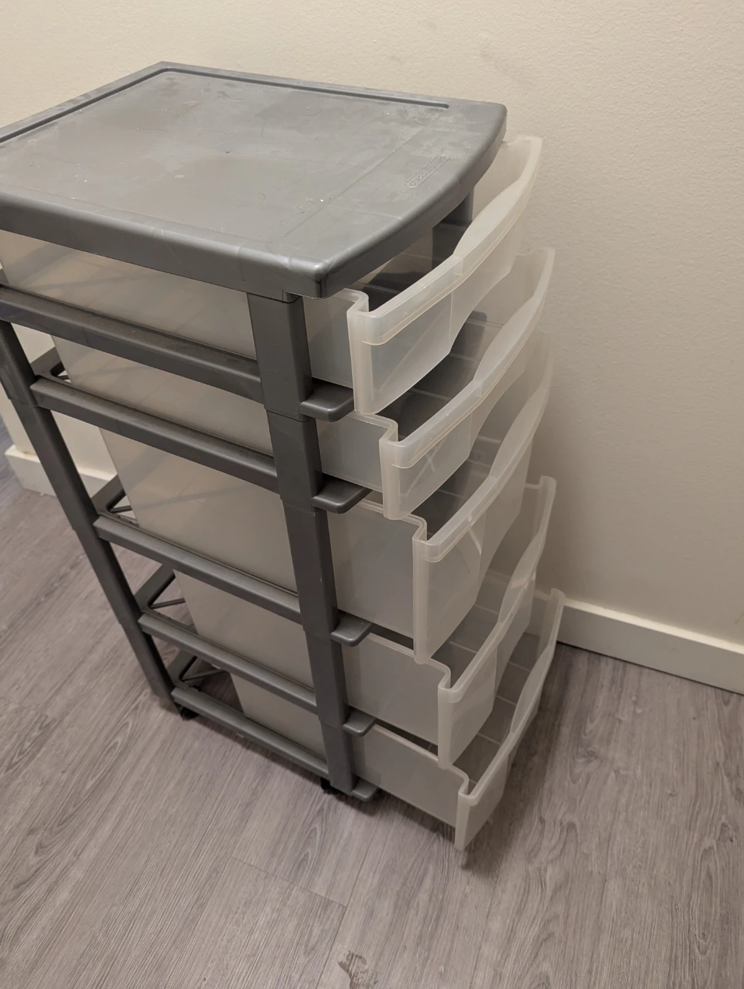 Plastic Storage Unit