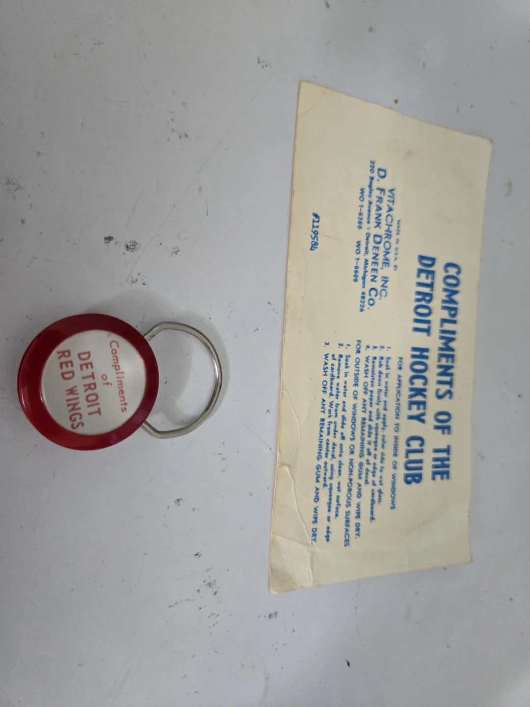 Detroit Hockey Club Vintage Keychain & Sticker - photo 3