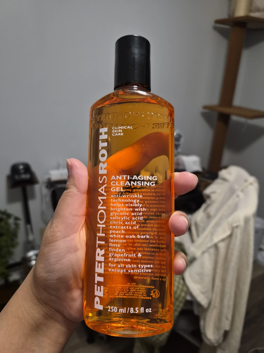 Peter Thomas Roth Anti-Aging Cleansing Gel 8.5 fl oz - photo 2