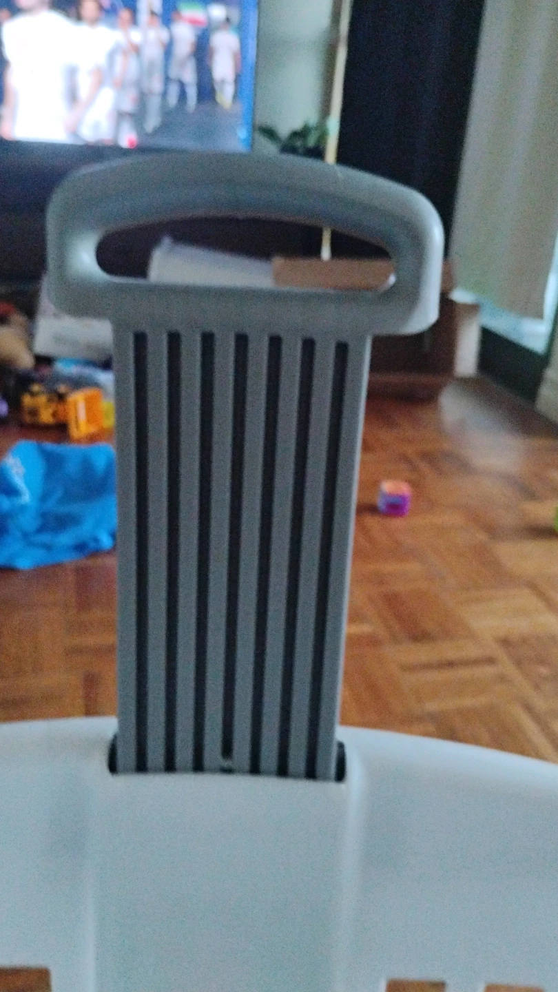 Laundry basket with wheels and Handle - photo 2