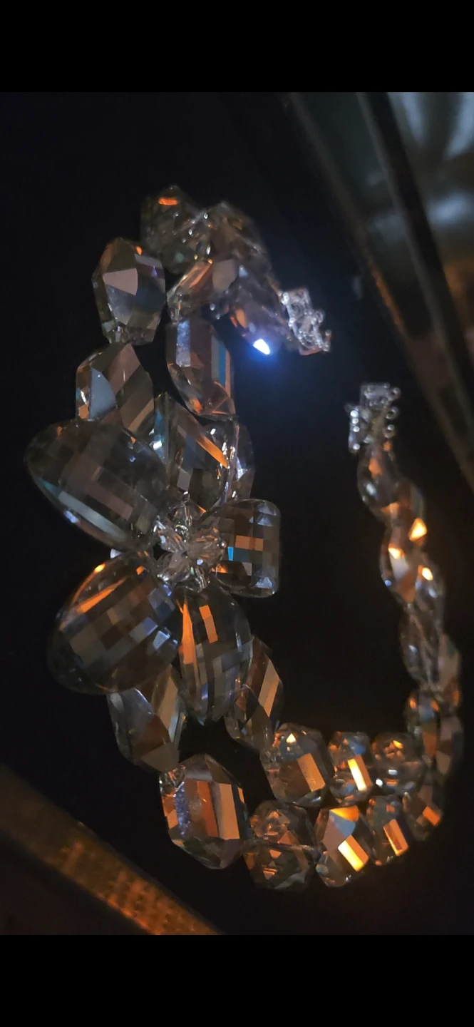 "Vintage Butler and Wilson Clear Crystal Statement Necklace - photo 2