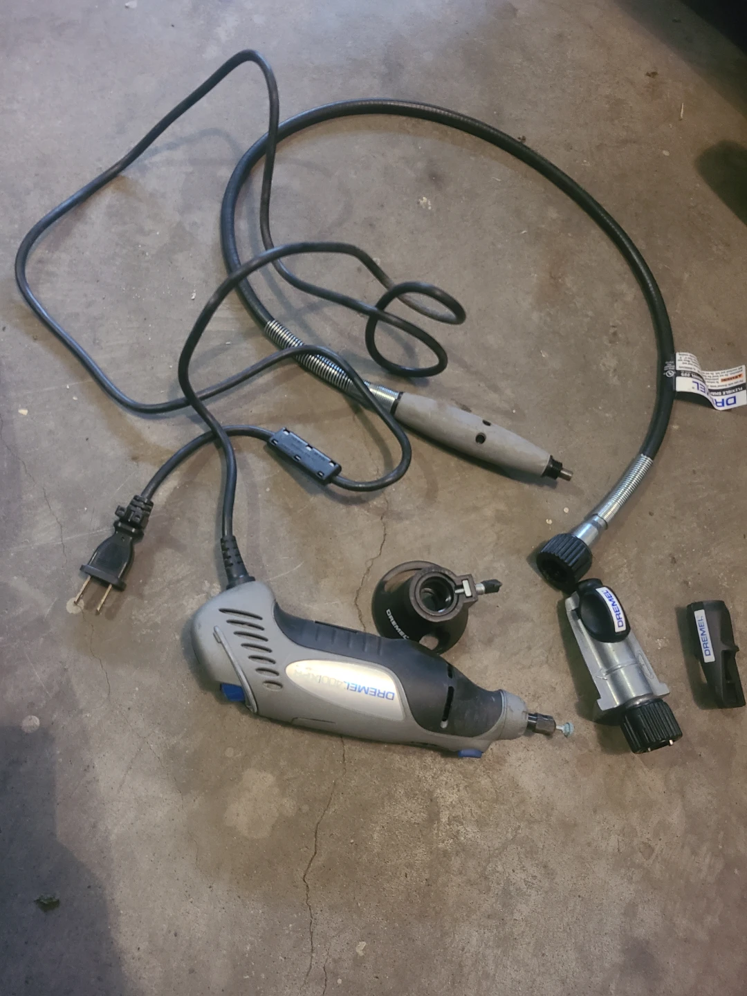Dremel Rotary Tool Kit with Accessories - photo 5