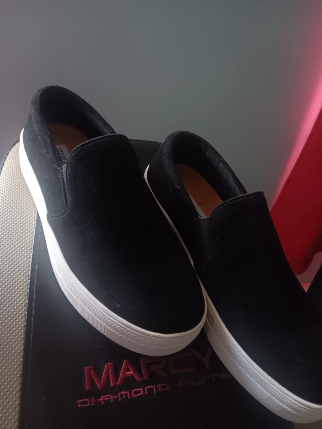 Steve Madden "Gills" Black Suede Slip-On Sneakers - photo 4