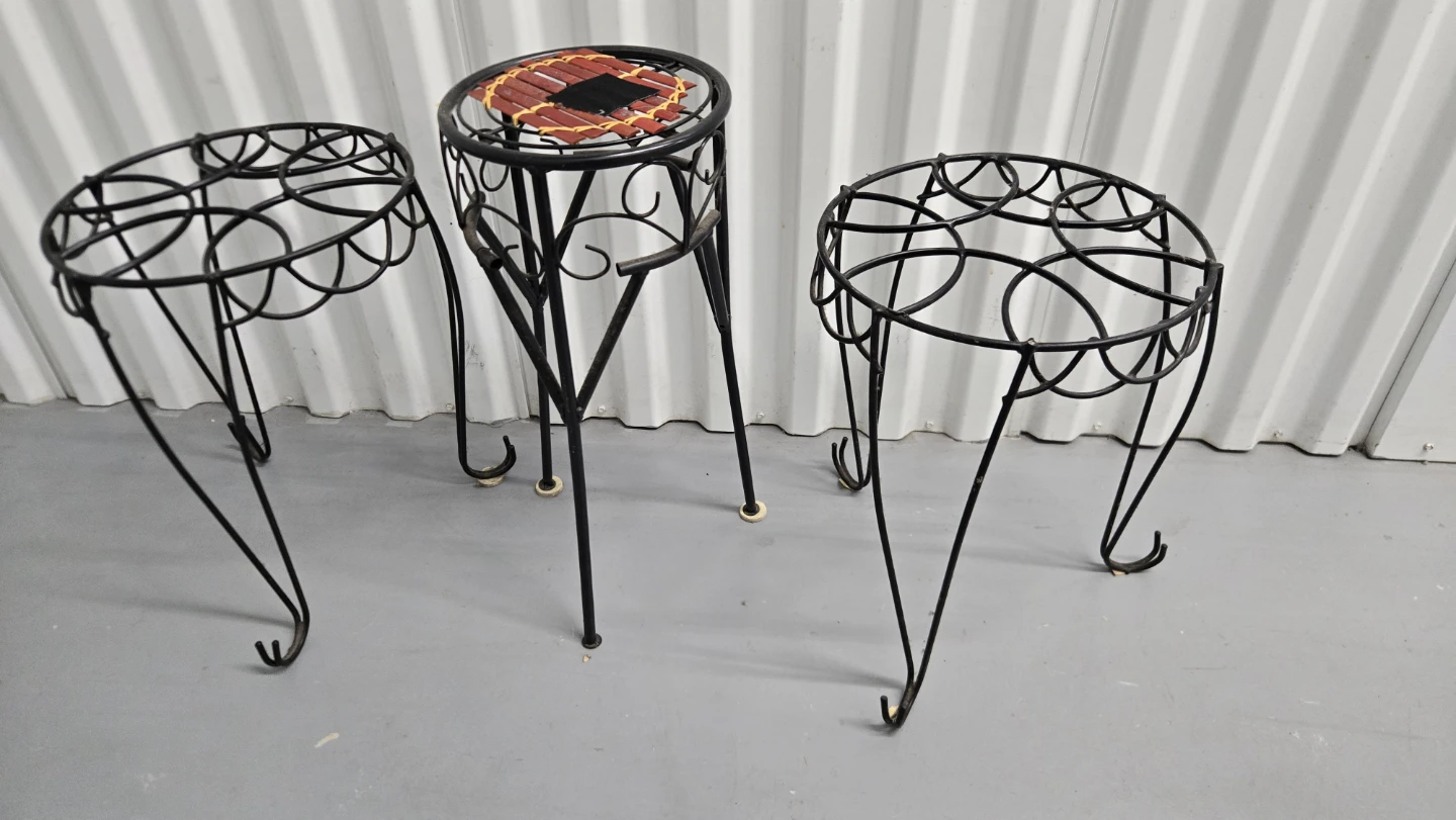 Set of 3 Black Metal Plant Stands - photo 2