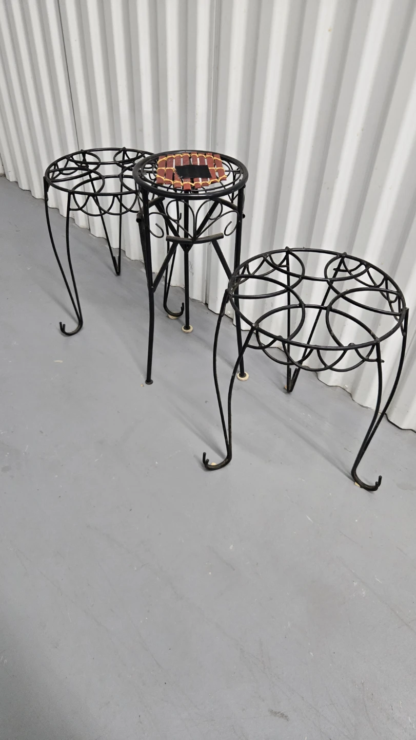 Set of 3 Black Metal Plant Stands - photo 3