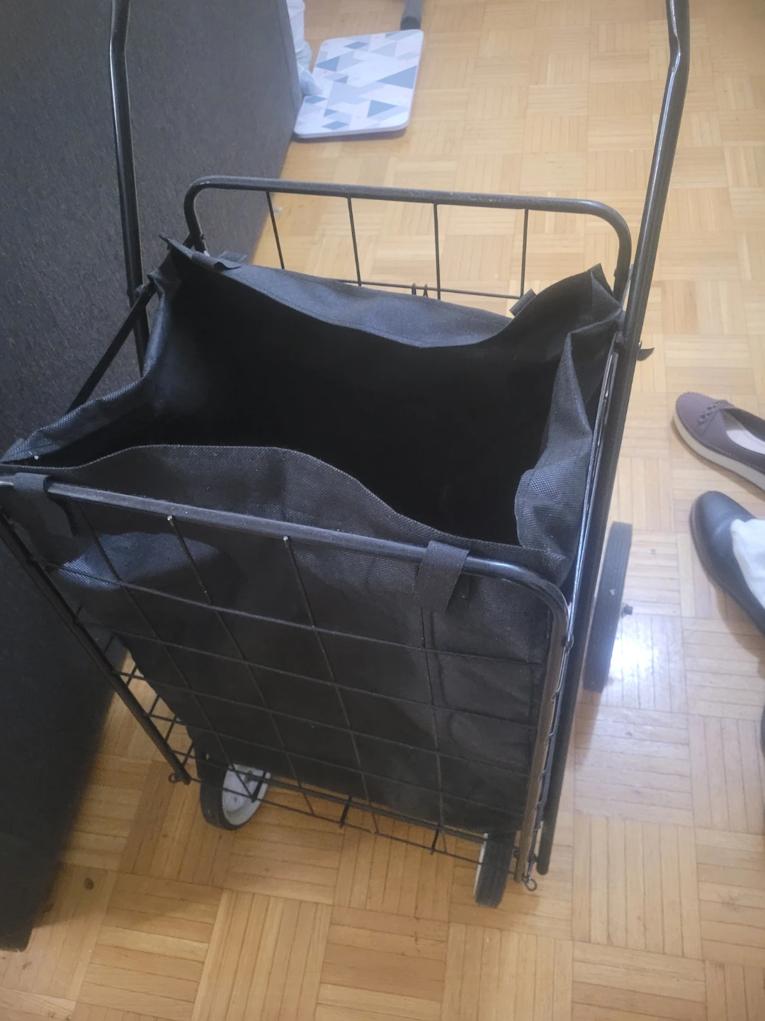 Black Folding Shopping Cart