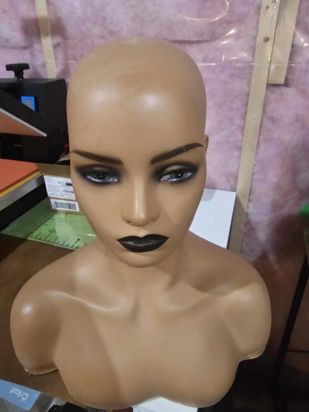 Mannequin Head Bust - photo 2