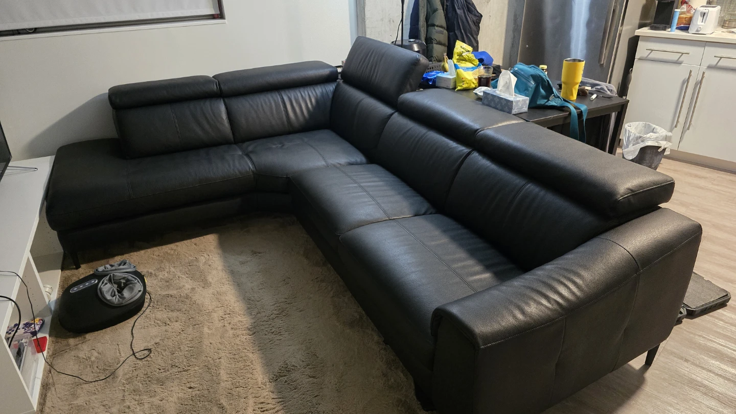Black Leather Sectional Sofa - photo 2