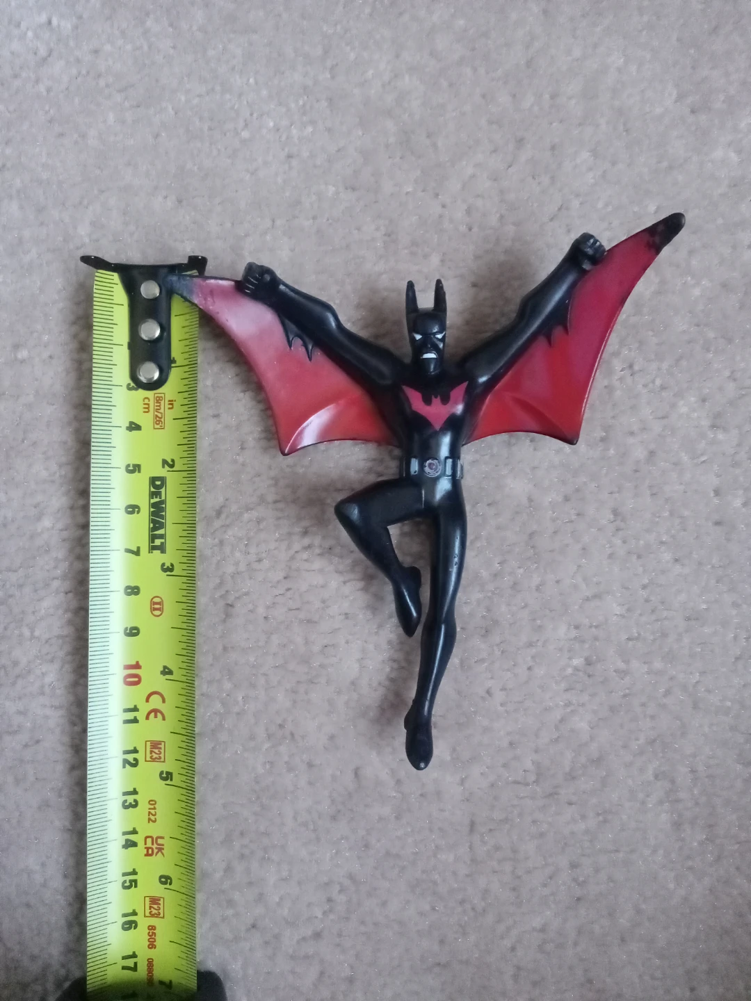 Batman Beyond Burger King Collectable Action Figure Toy - photo 3