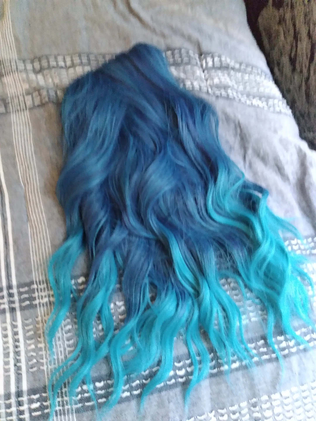 Blue and Teal Ombre Wavy Wig