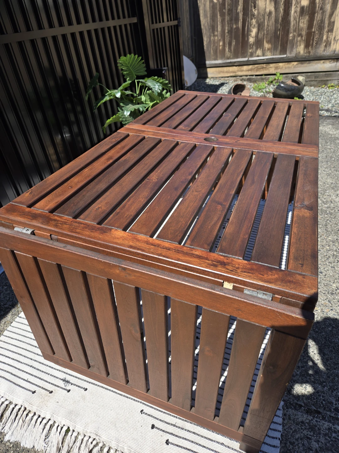 Newly refinished ikea applaro table w 2 extendable leafs - photo 3
