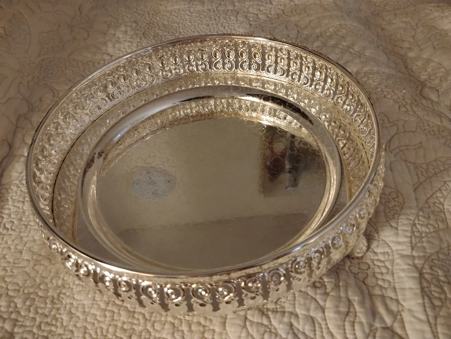 10 inch Silver toned Decorative Tray - photo 2
