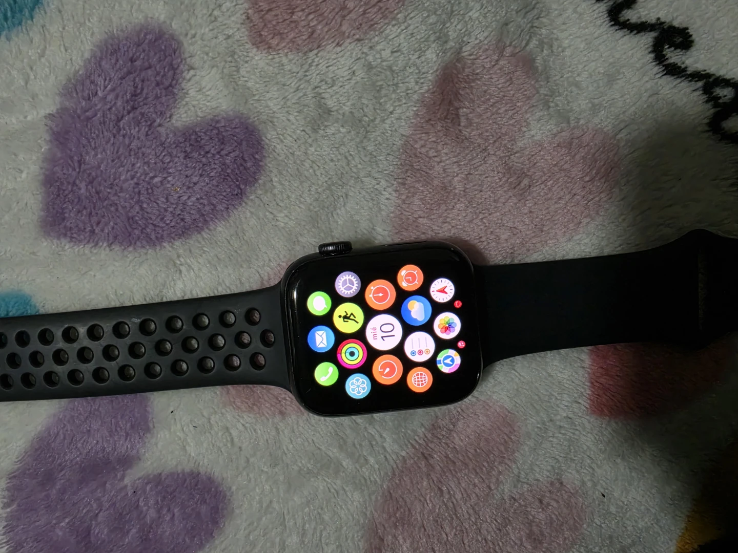 Apple Watch Series 5 GPS - photo 2