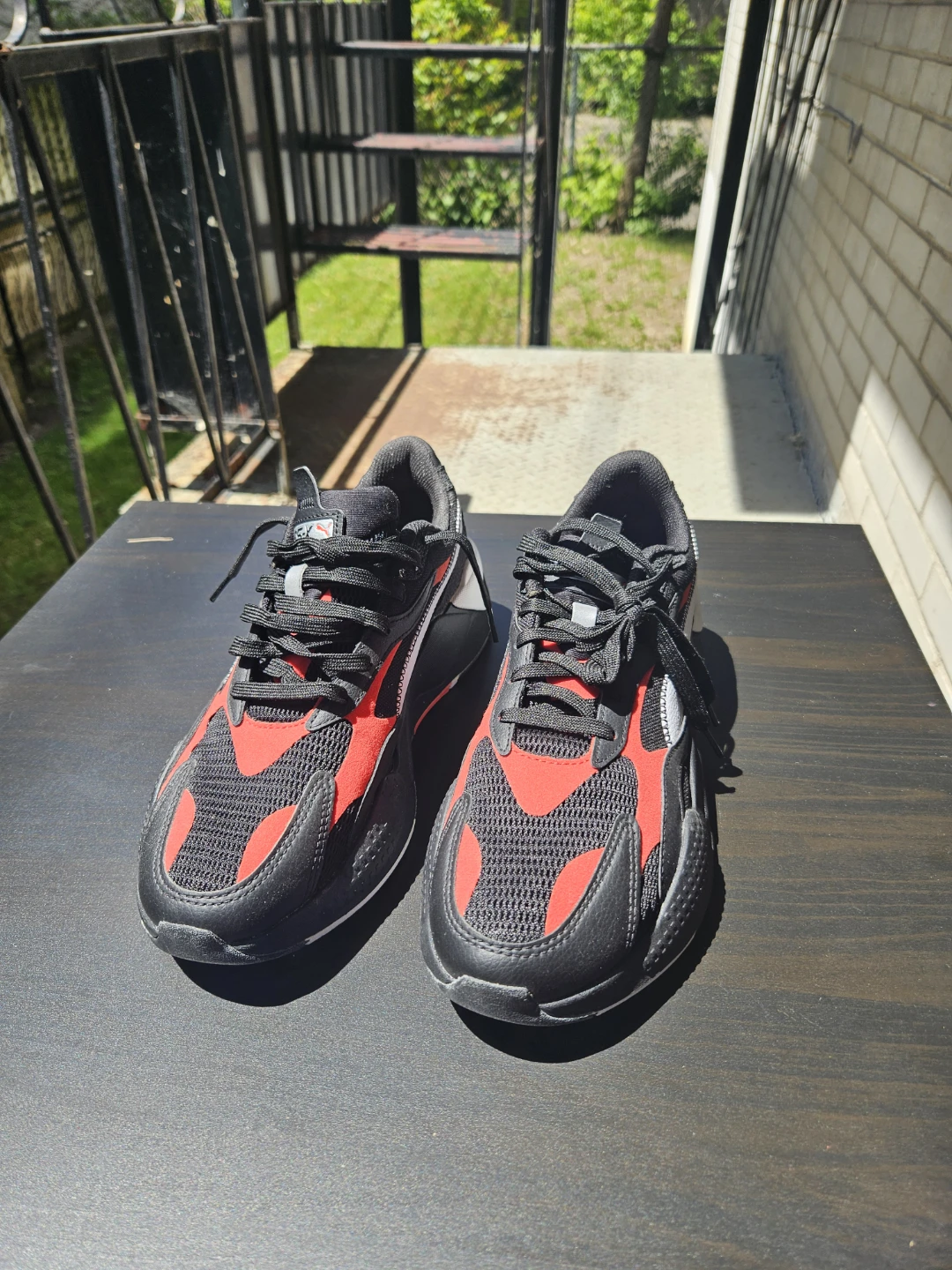Puma RS-X Noir et Rouge Taille 10 (US), taille 43 (Europe)