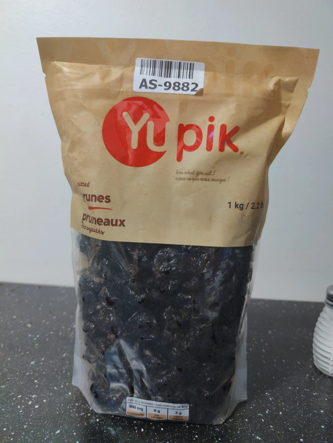 Yupik Pitted Prunes 1 kg