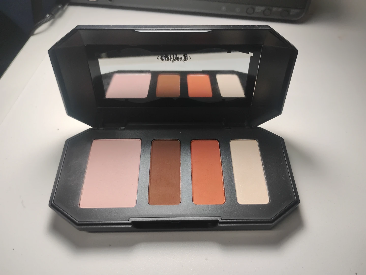 Kat Von D Shade+Light Eye Contour Quad "Rust" - photo 2