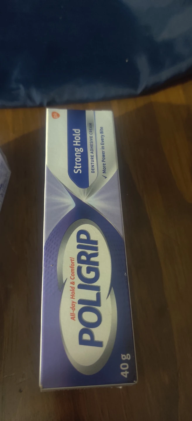 Poligrip Denture Adhesive Cream Strong Hold - 40gx2 - photo 3