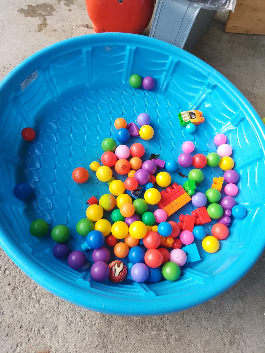 Little Tikes Blue Ball Pit with Balls - photo 3