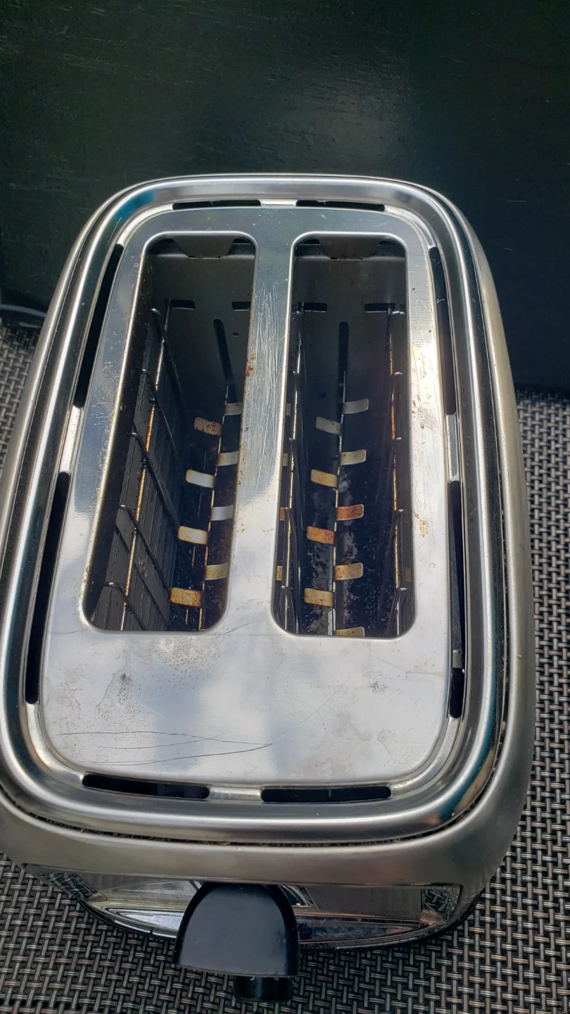 Free toaster - photo 3