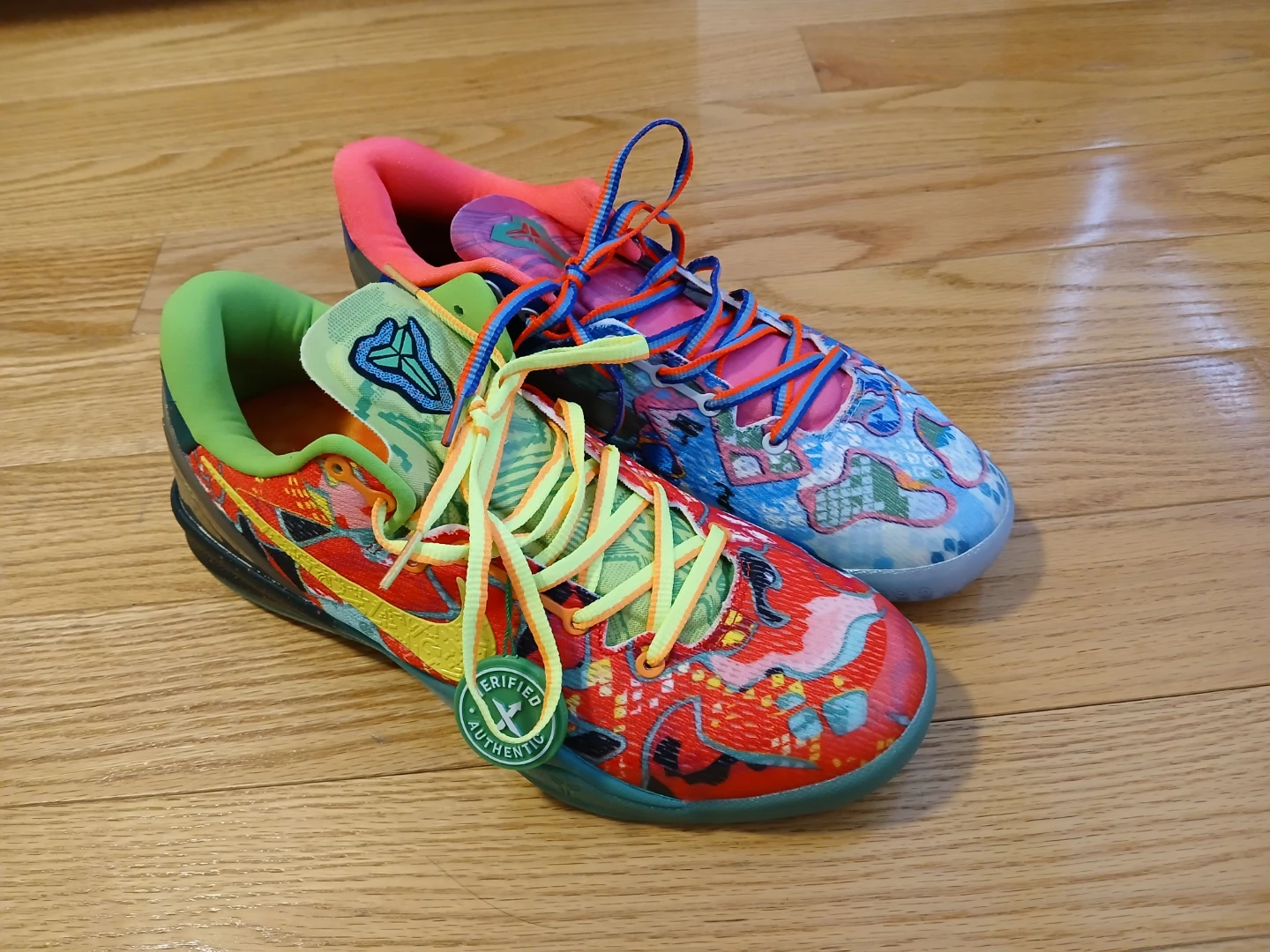 Nike basketball shoes size 10
