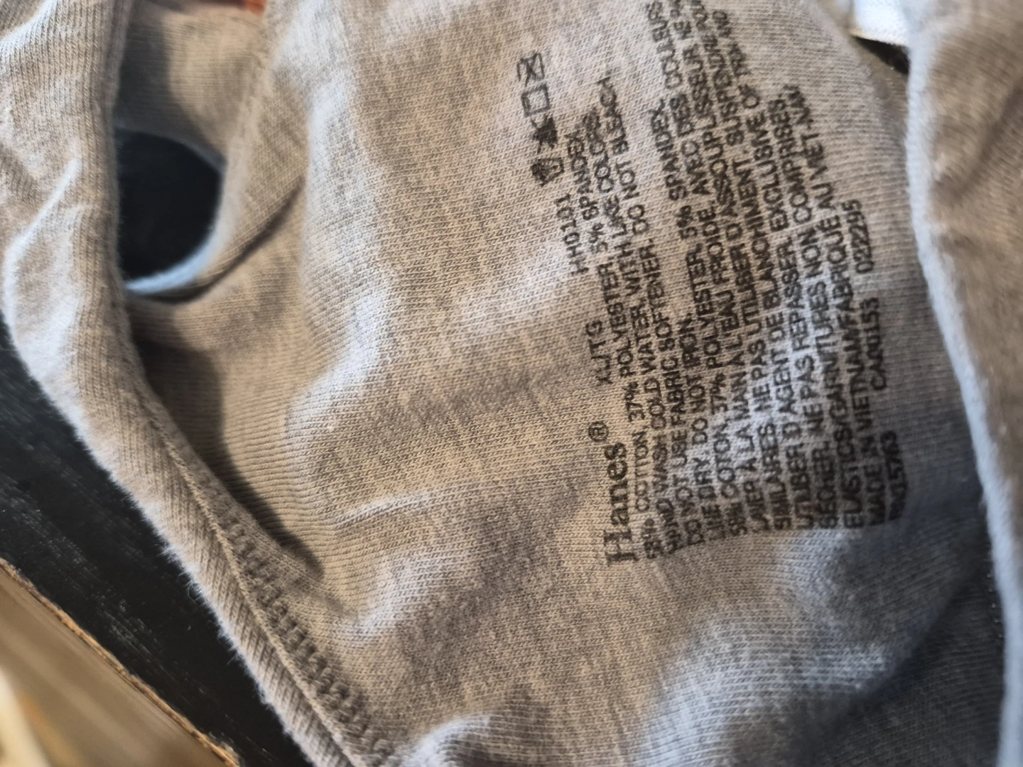 Hanes woman's sports bras - photo 3
