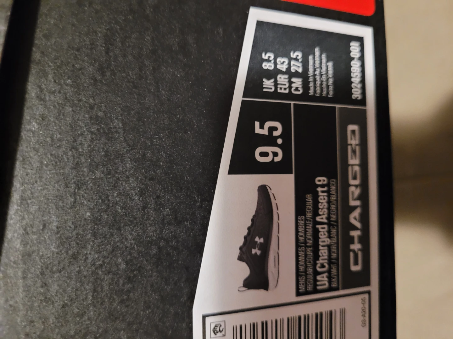Men's 9 1/2.Under armor,  shoes. - photo 2