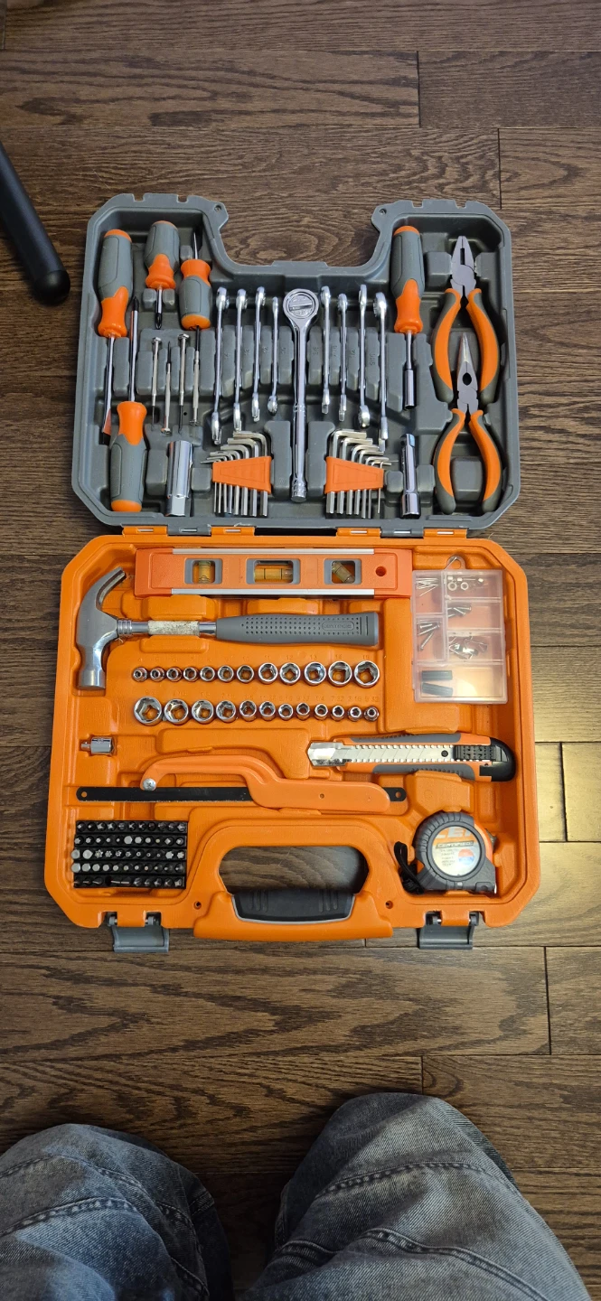 123-Piece Tool Set