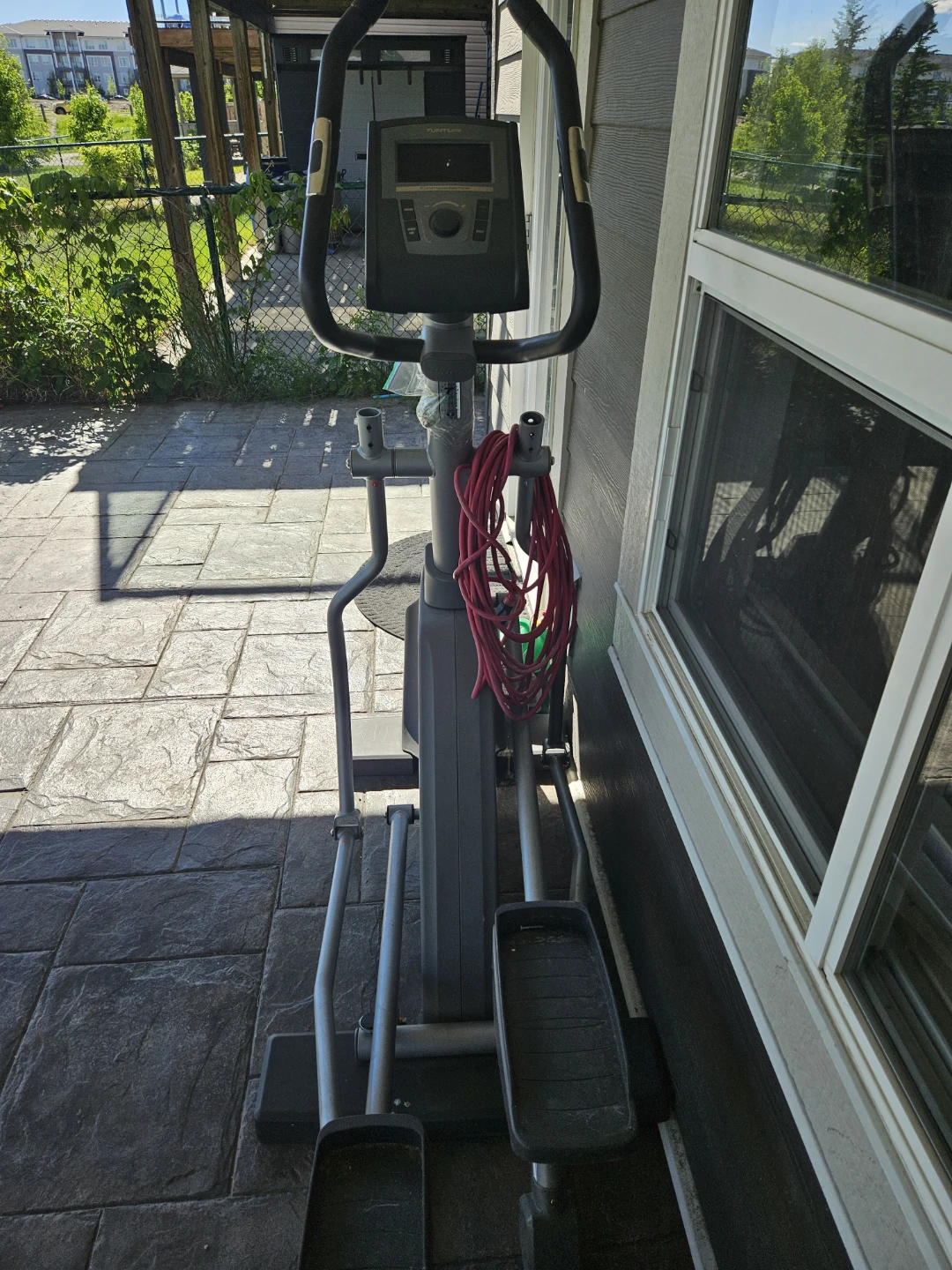 Fungsi Fitness Elliptical Trainer