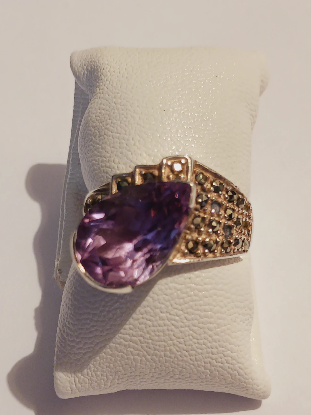 Stunning Sterling Silver 925 Pear Shaped Amethyst Ring. 7.5. - photo 3