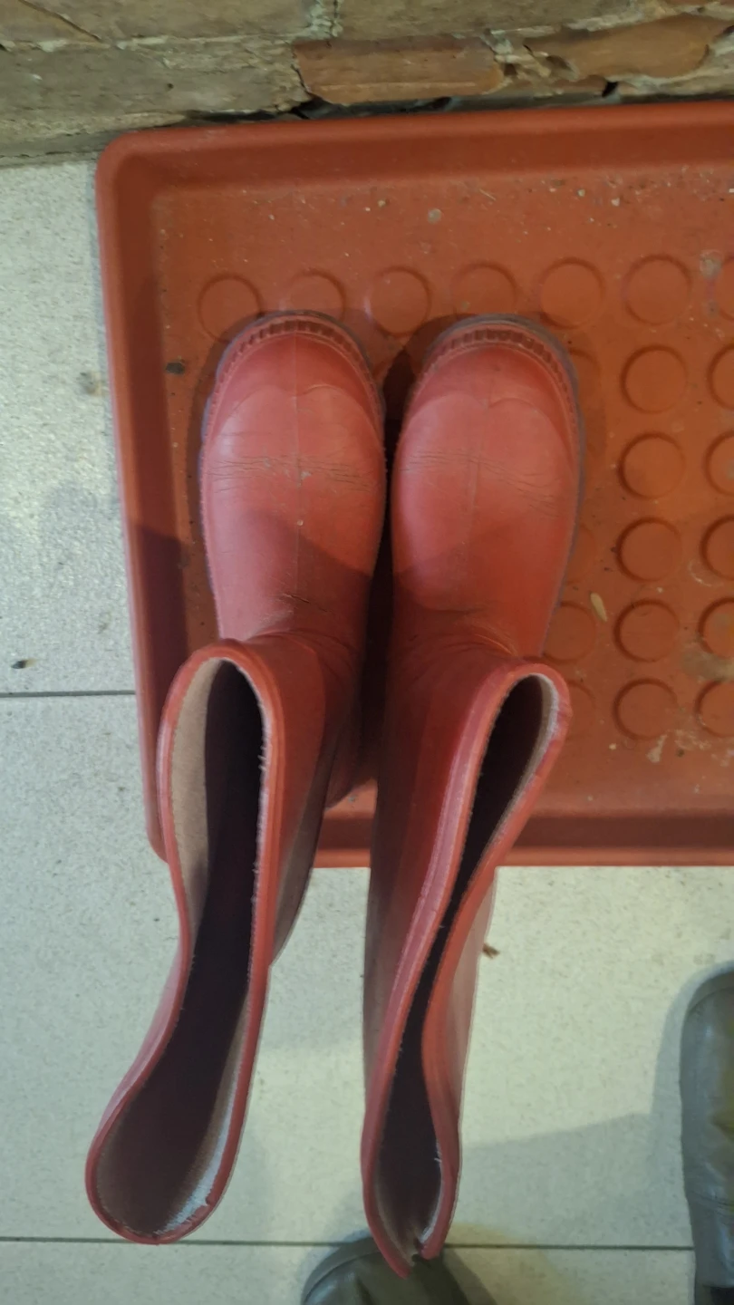 Kamik Pink/Red Rain Boots - photo 3
