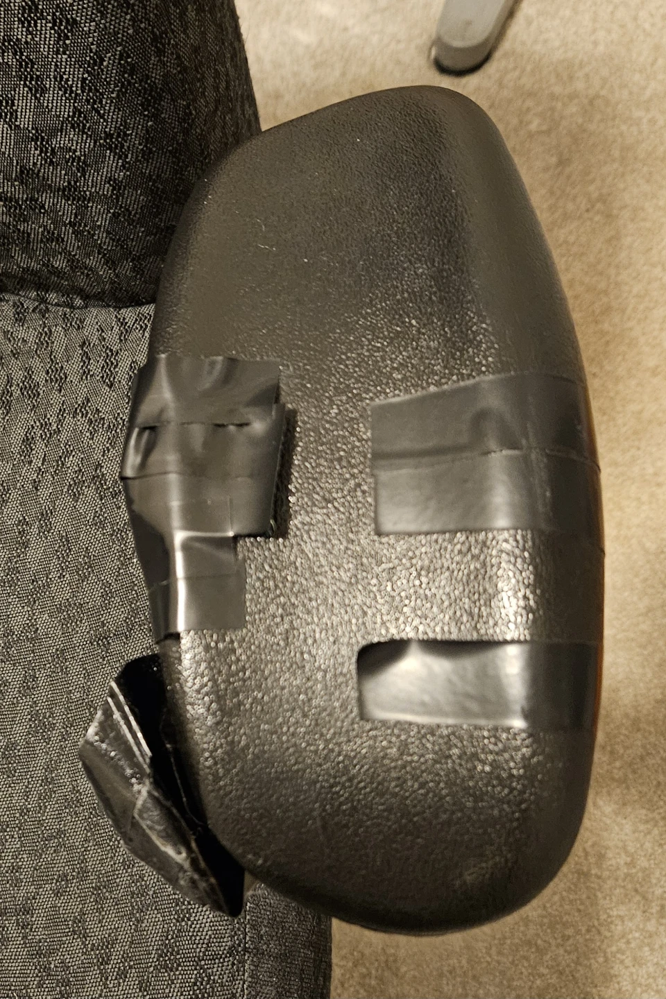 Office Chair - photo 2